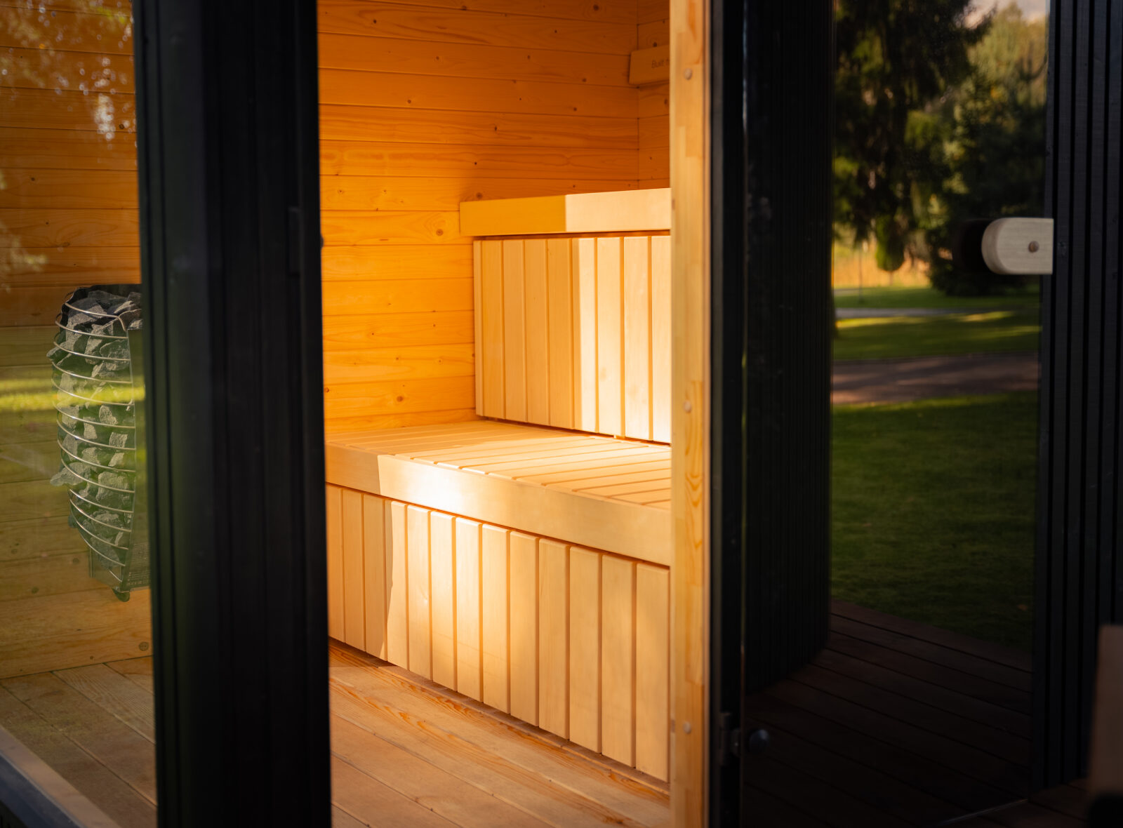 Tauras classic black by Celsium