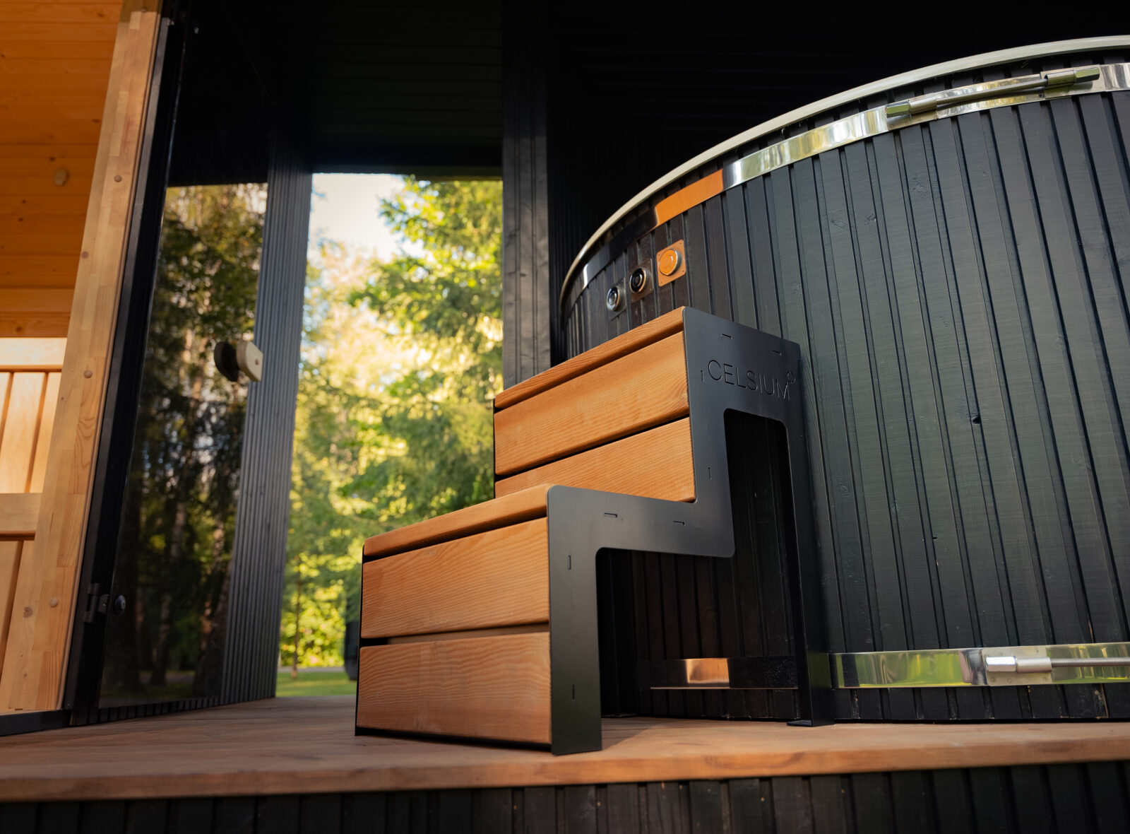 Tauras classic black by Celsium